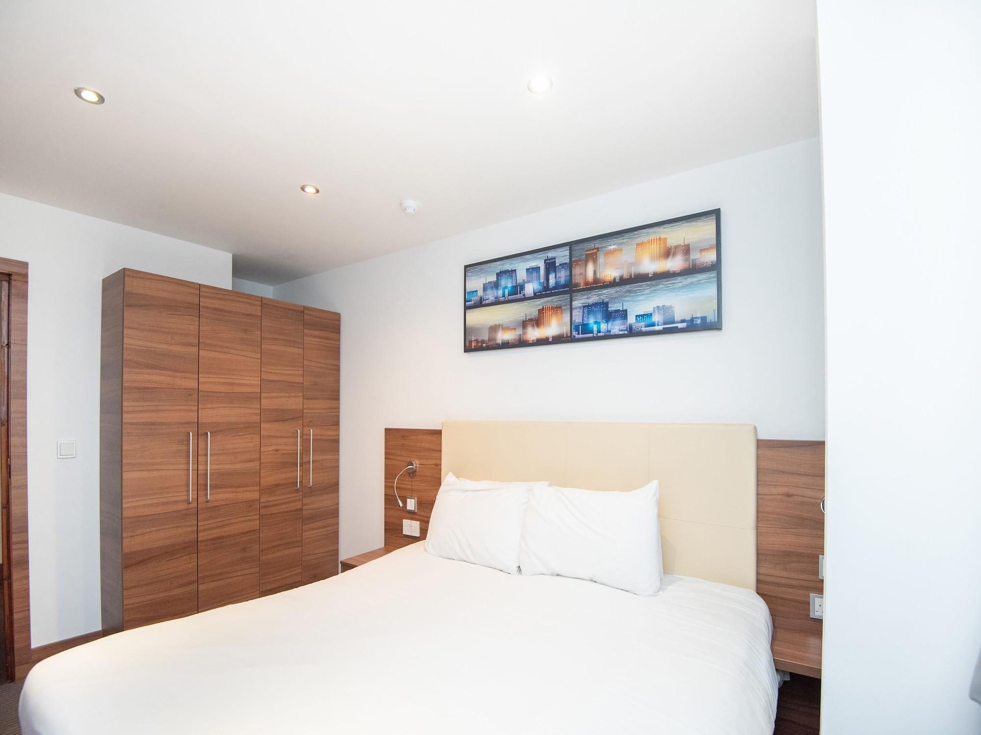 Livin' Serviced Apartments Watford Kültér fotó