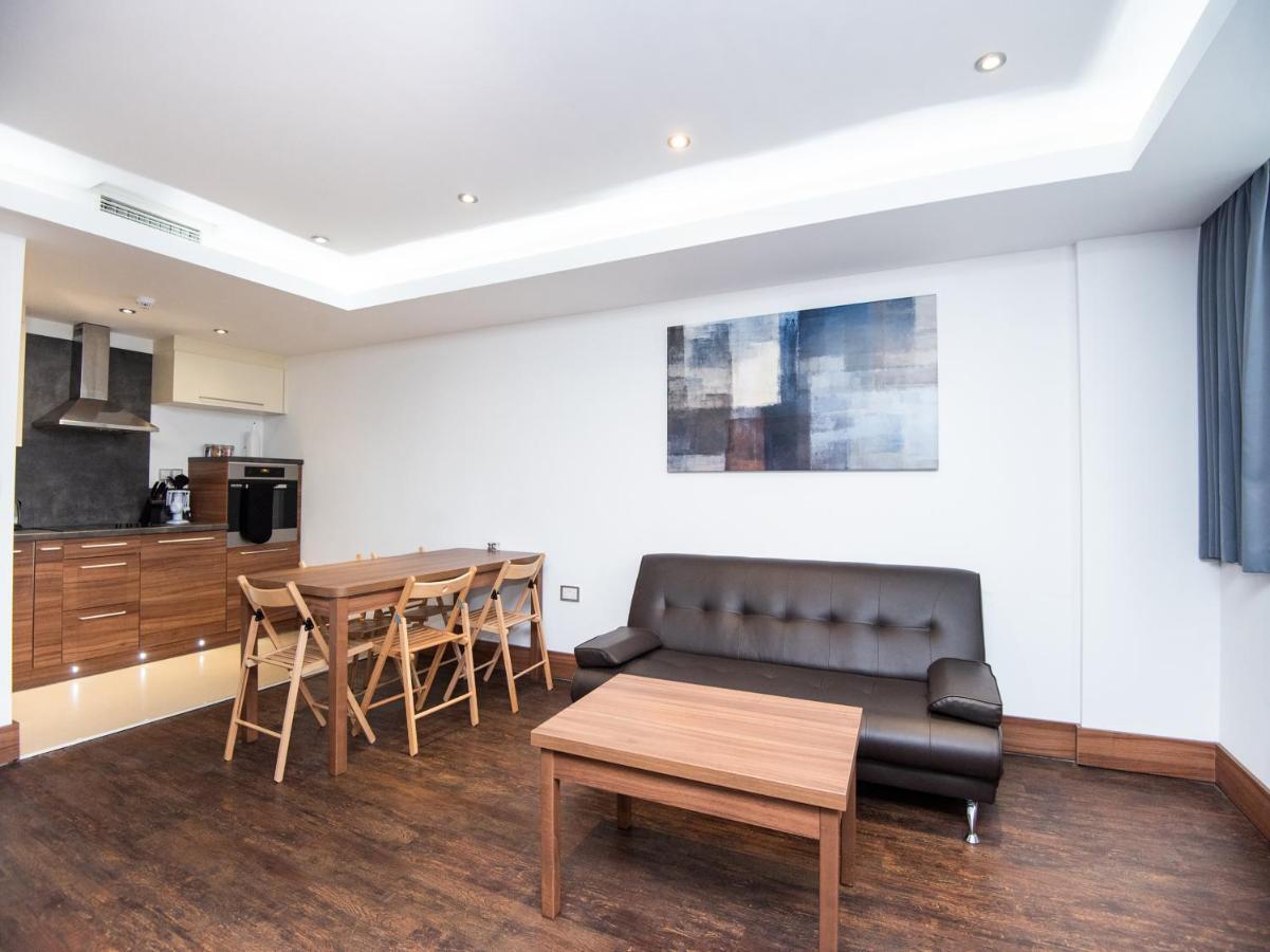 Livin' Serviced Apartments Watford Kültér fotó